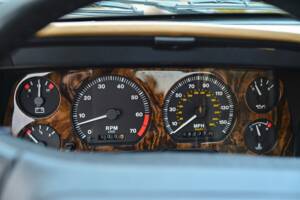Image 41/55 de Jaguar XJS 6.0 (1994)