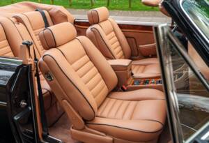 Image 25/29 of Rolls-Royce Corniche IV (1993)