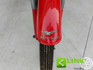 Image 5/10 of Moto Guzzi DUMMY (1964)