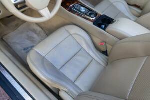 Image 50/50 of Jaguar XK (2011)