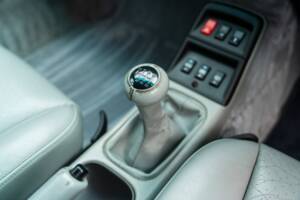 Image 30/68 of Porsche 911 Carrera (1997)