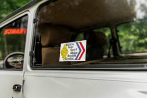 Image 32/49 of Renault R 5 Turbo 2 (1984)