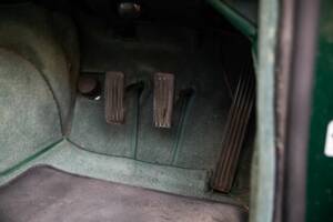 Image 32/50 of Jaguar XK 150 DHC (1954)