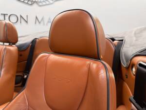 Bild 17/26 von Aston Martin DB 7 Vantage Volante (2003)