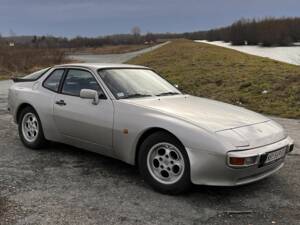 Immagine 2/7 di Porsche 944 (1983)