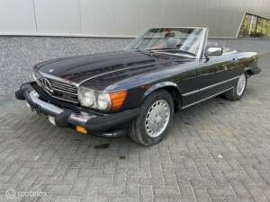 Image 7/10 of Mercedes-Benz 560 SL (1989)