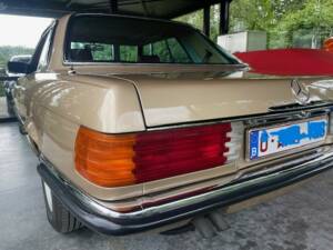 Afbeelding 3/5 van Mercedes-Benz 280 SLC (1980)