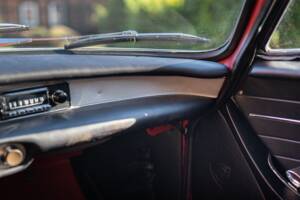 Image 33/59 de Volvo 1800 S (1964)