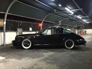 Bild 10/10 von Porsche 911 Carrera 3.2 (1987)