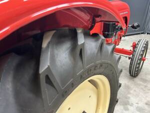 Image 12/50 of Porsche-Diesel Super Export 329 (1962)