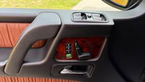 Imagen 34/35 de Mercedes-Benz G 320 CDI (2009)