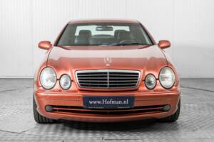Image 14/50 of Mercedes-Benz CLK 430 (1999)