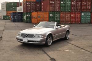 Image 3/8 of Mercedes-Benz SL 500 (2000)