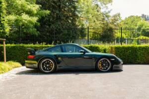 Bild 8/37 von Porsche 911 GT2 (2008)