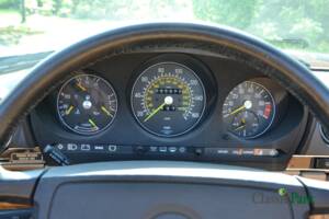 Image 45/50 of Mercedes-Benz 560 SL (1987)