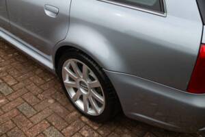 Image 49/50 de Audi RS4 Avant (2001)