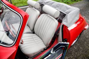 Image 32/40 de Porsche 356 B 1600 Super 90 (1961)