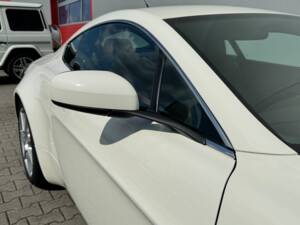 Image 21/25 of Aston Martin V8 Vantage (2007)