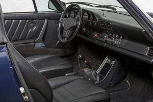 Bild 24/36 von Porsche 911 Carrera 3.2 (1987)