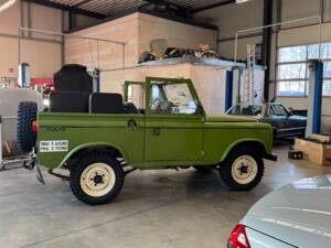 Image 10/22 of Santana Land Rover 88 (1982)