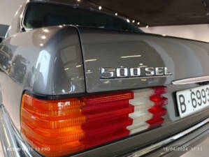 Imagen 9/27 de Mercedes-Benz 500 SEL (1986)