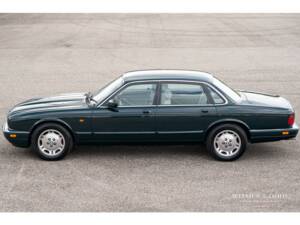 Bild 6/34 von Jaguar XJ6 3.2 Executive (1997)