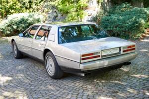 Bild 2/6 von Aston Martin Lagonda (1987)