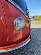 Bild 24/61 von Volkswagen T1 Samba 1.2 (1958)