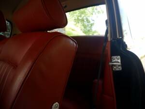 Imagen 24/43 de Mercedes-Benz 220 S (1957)