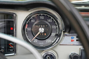 Immagine 21/50 di Mercedes-Benz 280 SL (1969)
