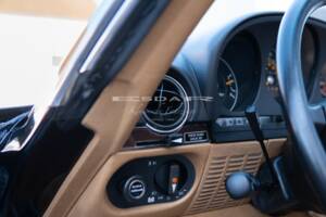 Image 31/37 of Mercedes-Benz 560 SL (1989)