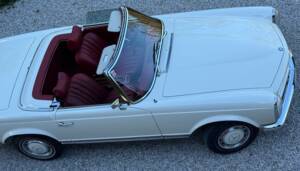 Image 2/11 of Mercedes-Benz 280 SL (1971)