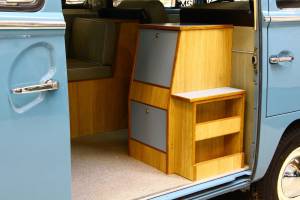 Imagen 21/33 de Volkswagen T2a Kombi (1970)
