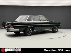 Image 8/15 of Mercedes-Benz 250 SE (1967)