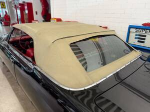 Afbeelding 15/20 van Cadillac DeVille Convertible (1966)