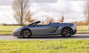 Immagine 2/49 di Lamborghini Gallardo Spyder (2007)