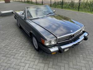 Image 6/36 de Mercedes-Benz 560 SL (1989)