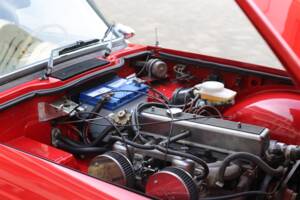 Image 23/49 of Triumph TR 6 (1976)