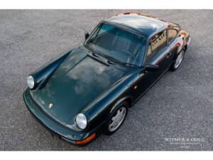 Image 12/42 of Porsche 911 Carrera 4 (1990)