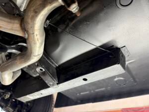 Image 31/36 of Ford Mustang 390 GTA (1966)