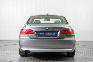 Afbeelding 13/50 van BMW 325i (2007)