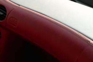 Image 24/41 of Mercedes-Benz A 160 "F1 Häkkinen Edition" (1999)