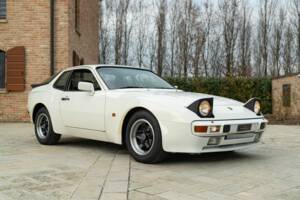 Bild 2/50 von Porsche 944 (1985)