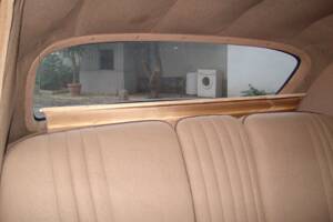 Image 8/9 of Lancia Aurelia B21 (1953)