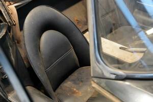 Image 10/28 of Jaguar E-Type 3.8 (1962)