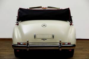 Bild 9/27 von Mercedes-Benz 300 b Cabriolet D (1955)