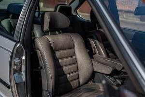 Image 41/49 of BMW M 635 CSi (1986)