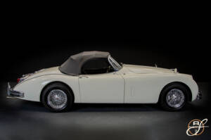 Image 23/25 de Jaguar XK 150 Special (1958)