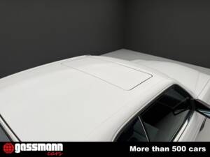 Image 12/15 of Mercedes-Benz 560 SEC (1989)
