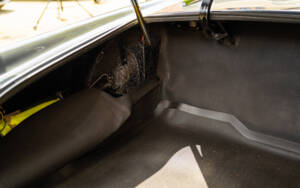 Image 73/77 of Alfa Romeo 2600 Spider (1963)